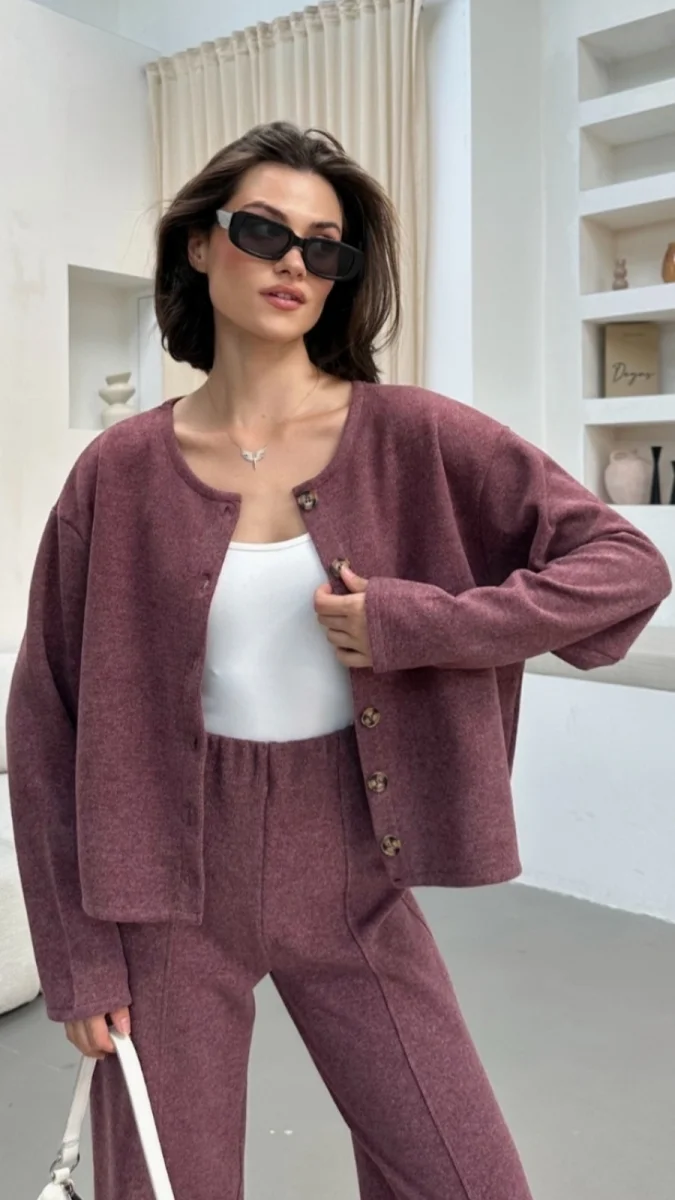 Bordo Düğmeli Triko Takım