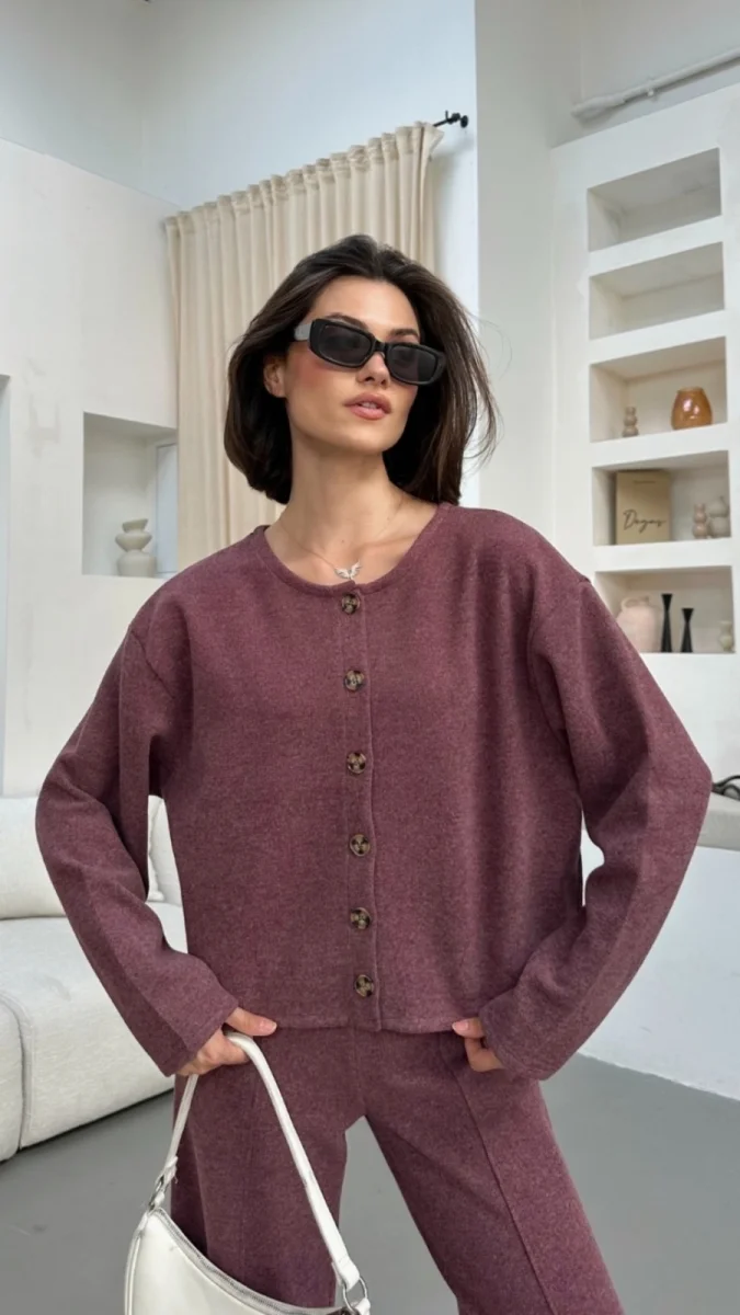 Bordo Düğmeli Triko Takım