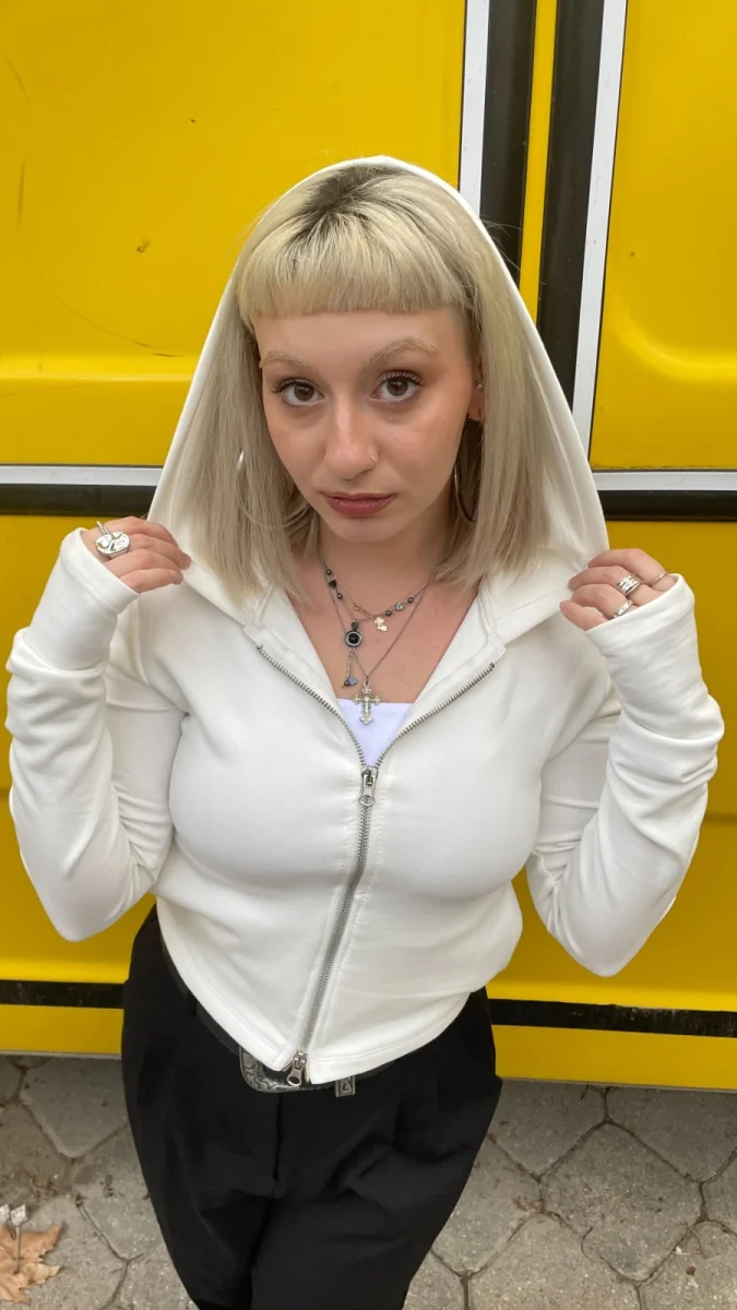 Vücuda Oturan Fermuarlı Bluz